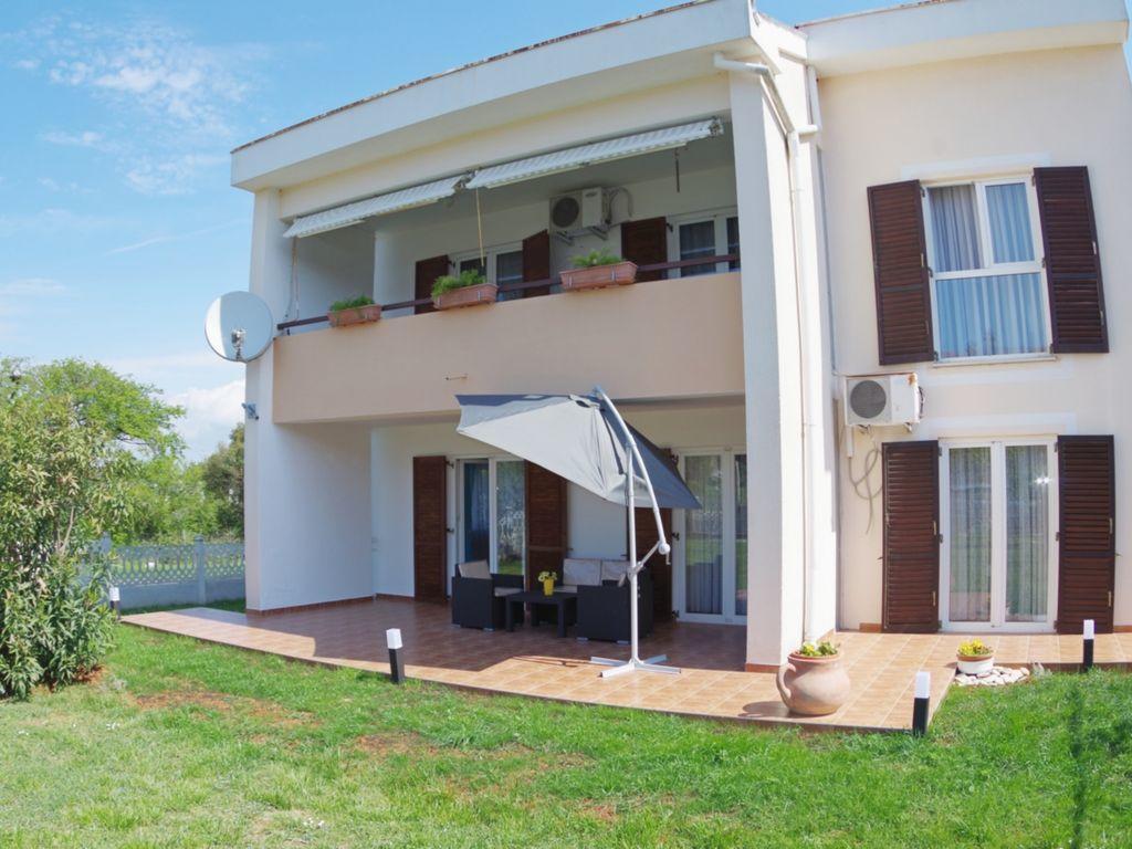 Apartments Hrga プーラ エクステリア 写真