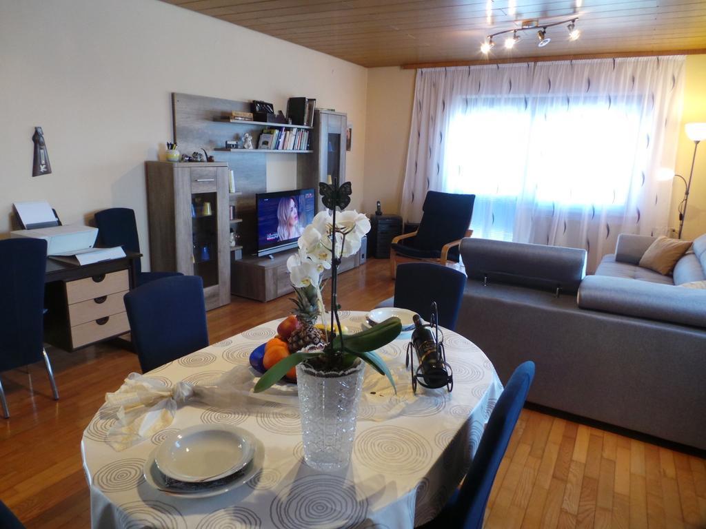 Apartments Hrga プーラ エクステリア 写真